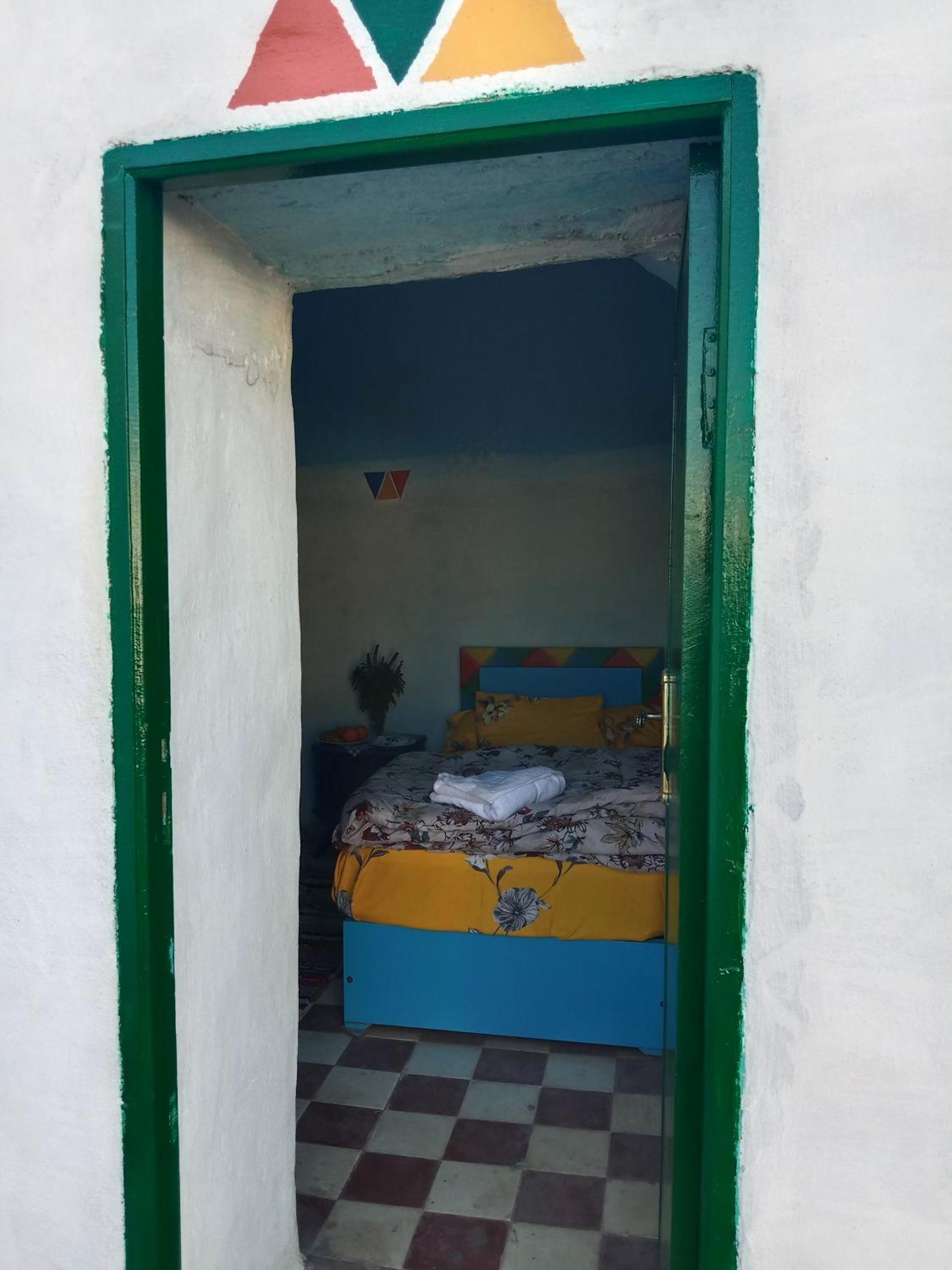 بيت شمس Assuan Cameră foto